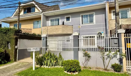 SOBRADO COM 5 QUARTOS NO CENTRO DE PINHAIS