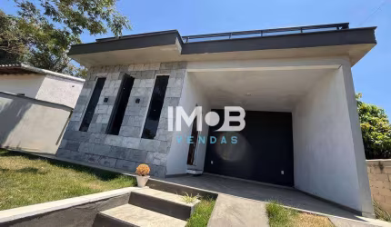 Casa com 3 dormitórios à venda, 190 m² por R$ 550.000,00 - Balneário São Pedro - São Pedro da Aldeia/RJ