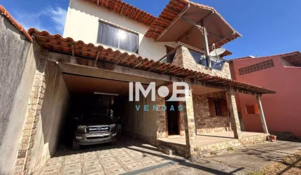 Casa com 3 dormitórios, 285 m² - venda por R$ 720.000,00 ou aluguel por R$ 4.500,00/ano - Jardim Soledade - São Pedro da Aldeia/RJ