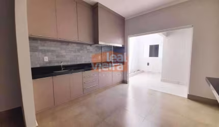 Casa no Jardim Planato com móveis planejados