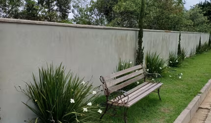 Lote em condomínio Garden Hills