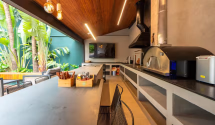Casa em condomínio à venda  com 4 quarto(s)