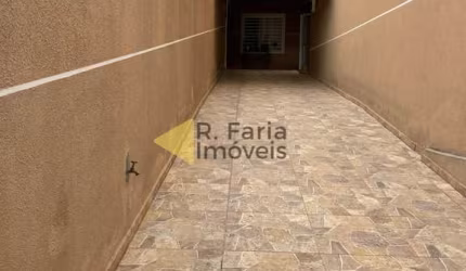 Casa com 4 quartos à venda na Rua Hermínia Zanetti, 560, Xaxim, Curitiba, 139 m2 por R$ 639.000