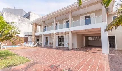 Casa com 6 quartos à venda na Avenida Atlântica, 80, Caiobá, Matinhos, 319 m2 por R$ 4.200.000