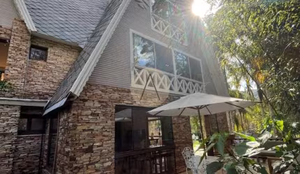 Casa de Condomínio em Bosque da Ribeira  -  Nova Lima
