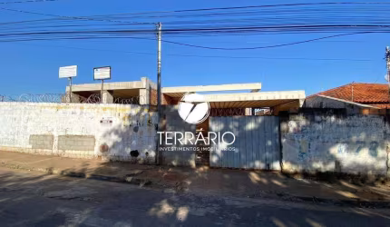Casa à venda no Vila Paiva em Varginha com 4 quartos, 4 suítes, piscina e 8 vagas • OPORTUNIDADE DE INVESTIMENTO