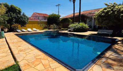 Linda casa a venda no Santo Agostinho