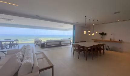 Apartamento à venda no condomínio Riserva Golf.