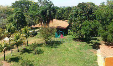 Chácara com 5000,00 m² localizada no bairro Recanto dos Nobres.