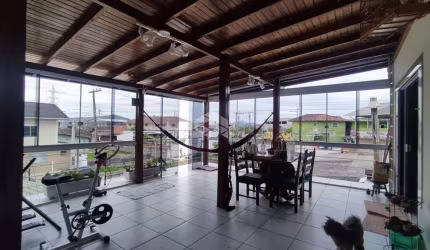 Casa com 4 quartos no bairro Jardim Eldorado