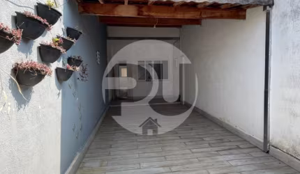 Sobrado a venda no bairro Vitória Vale