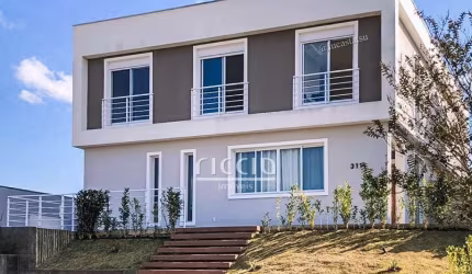 Casa Térrea no Cond. Reserva do Paratehy, 4 dormitório
