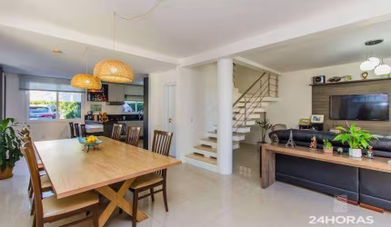 Sobrado com 4 dormitórios, sendo 3 suítes à venda, 245 m² por R$ 1.789.999 - Nossa Senhora das Graças - Canoas/RS