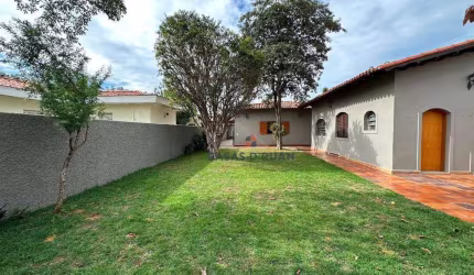 #Casa térrea com 658m2 de terreno na melhor rua da City lapa!