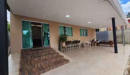 CASA TÉRREA 3 QUARTOS
