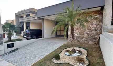 Casa à Venda - Cond. Villaggio Ipanema