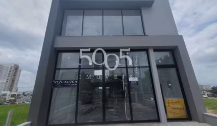 Imóvel Comercial para Locação em Itu- SP  Bairro Itu Novo Centro - Salão com mezanino, 3 Banheiros, copa, 2 Vagas de Garagem - 200m² de Área