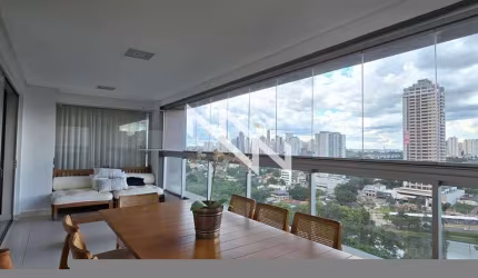 Apartamento mobiliado com vista para o Parque Areião - Setor Marista