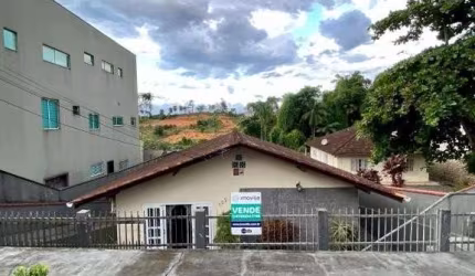 TERRENO no AMÉRICA com 4 quartos para VENDA, 168 m²