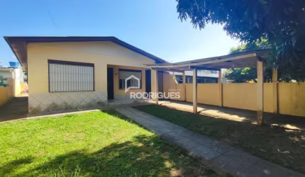 Casa com 2 quartos para alugar na Rua Antônio Corneli, 155, Feitoria, São Leopoldo por R$ 2.500