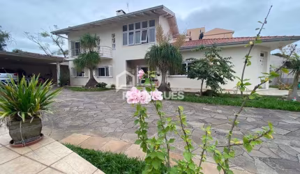 Casa com 4 quartos à venda na Rua Jacob Wieckert, 482, Fião, São Leopoldo por R$ 1.800.000