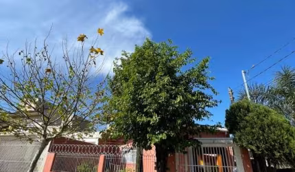 Casa com 3 quartos à venda na Rua Bolívia, 257, Pinheiro, São Leopoldo por R$ 720.000