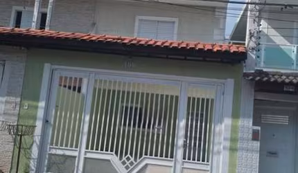 Sobrado 3 Dormitórios, 4 Vagas no Bela Vista, Osasco.