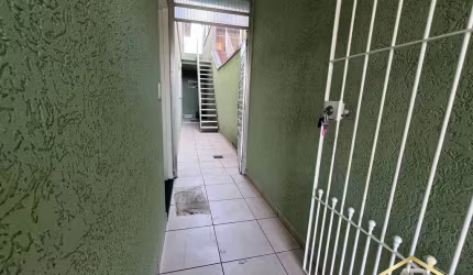 Oportunidade! Sobrado 4 Quartos, 3 Vagas, 178m² - Bela Vista - Osasco.