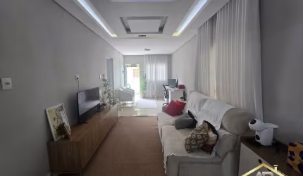 Oportunidade! Casa térrea, 2 Dorms, 4 vagas, 100m² - Bela Vista - SP.