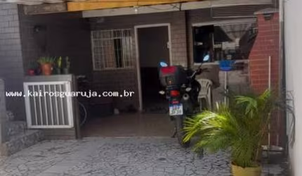 Casa Sobreposta para Venda em Guarujá, Jardim Esplanada do Castelo (Vicente de Carvalho), 5 dormitórios, 3 banheiros, 3 vagas
