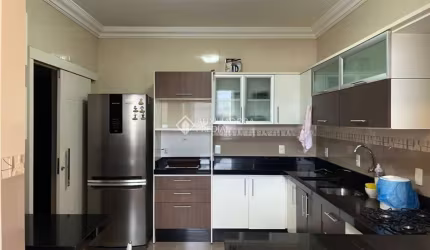 Casa com 3 quartos para alugar na Rua 2350, 1335, Centro, Balneário Camboriú, 360 m2 por R$ 8.000