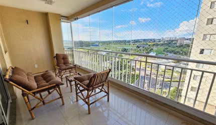 Apartamento montado em armários e Ampla varanda Nascente - Goiânia 2