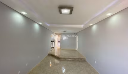 Casa com 3 quartos para alugar na Rua Diretor Augusto Pestana, 1009, Fátima, Canoas, 150 m2 por R$ 3.900