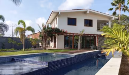 ALUGO Belíssima Casa em PIEDADE PE
