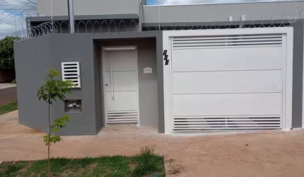 Casa para Venda em Campo Grande, Conjunto Residencial Estrela do Sul, 2 dormitórios, 1 banheiro, 1 vaga
