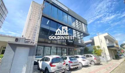 Sala comercial com 100m² no bairro São Luiz!!!