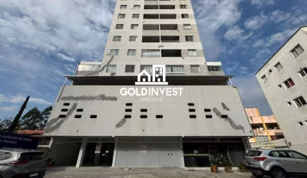 Sala comercial com 70m² no Centro de Brusque!!!