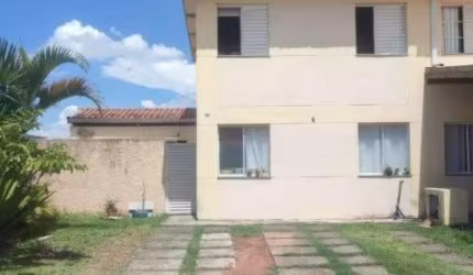Casa em condomínio fechado no Jaraguá