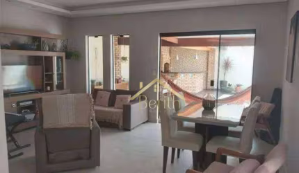 Village com 3 dormitórios para alugar, 340 m² - Quiririm - Taubaté/SP