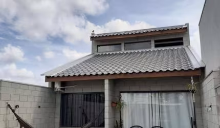 Casa para Venda em Campo Mourão, Jardim Imperial I, 1 dormitório, 1 banheiro, 1 vaga