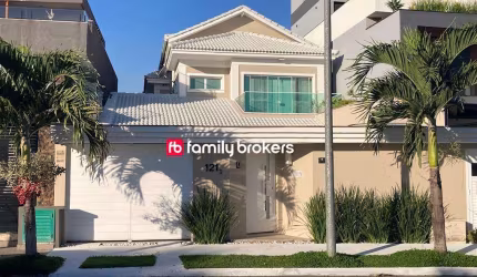 RIVIERA DEL SOL: BELÍSSIMA CASA DUPLEX COM 4 QUARTOS SENDO 3 SUÍTES | 267m² | 4 VAGAS |