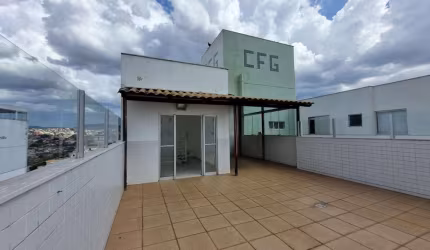 Cobertura com 3 quartos à venda em Sabará