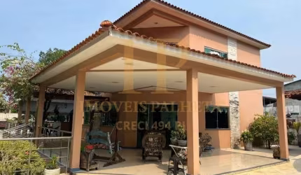 Vende-se Casa duplex, 3 suítes e Piscina no Morada dos Nobres