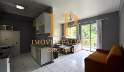 Vende-se Vivendas do Rio Negro, semi mobiliado, 3 quartos, 2º andar