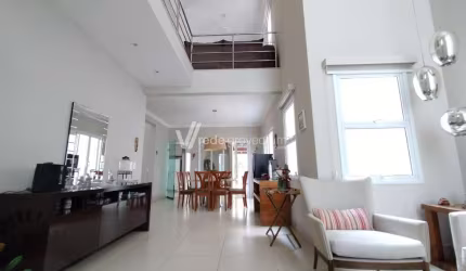 Casa em condomínio fechado com 3 quartos à venda na Rua Elso Previtale, 645, Vivenda das Cerejeiras, Valinhos, 234 m2 por R$ 1.600.000
