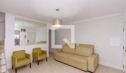 Casa à Venda - Chácara Santo Antonio, 3 Quartos,  150 m2