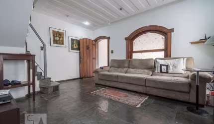 Casa à Venda - Chácara Santo Antonio, 7 Quartos,  250 m2