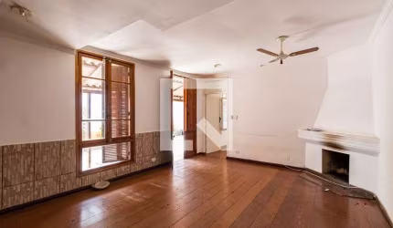 Casa à Venda - Vila Mariana, 2 Quartos,  300 m2