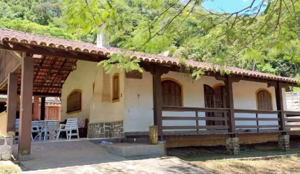 Casa 4 dormitórios ou + para Venda em Miguel Pereira, Estância Aleluia, 5 dormitórios, 3 suítes, 2 banheiros, 2 vagas
