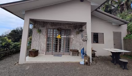 CASA SEMI BOBILIADA